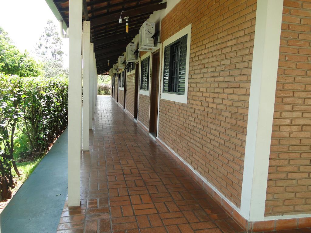 Hotel Pousada Vale Do Sol Em Pompéia Eksteriør billede