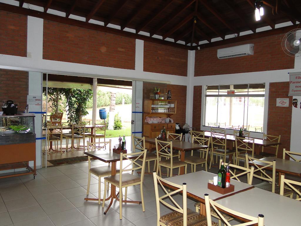 Hotel Pousada Vale Do Sol Em Pompéia Eksteriør billede
