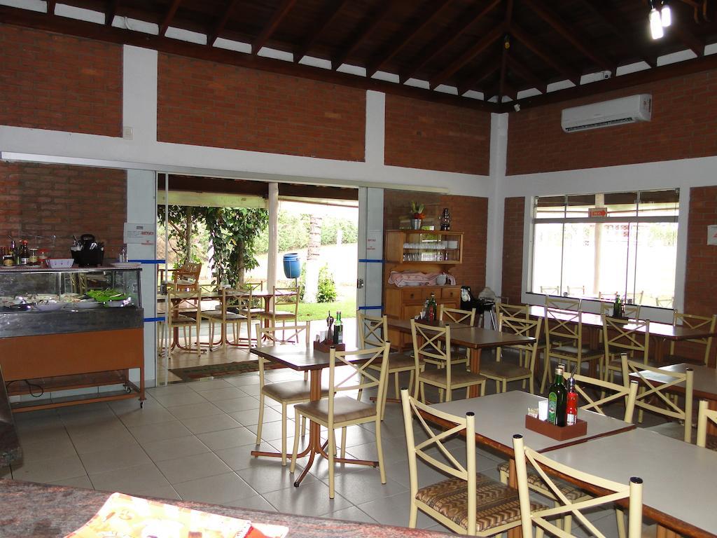 Hotel Pousada Vale Do Sol Em Pompéia Eksteriør billede