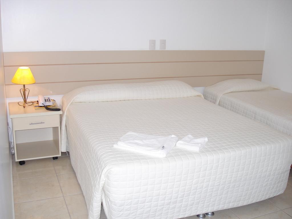 Hotel Pousada Vale Do Sol Em Pompéia Eksteriør billede