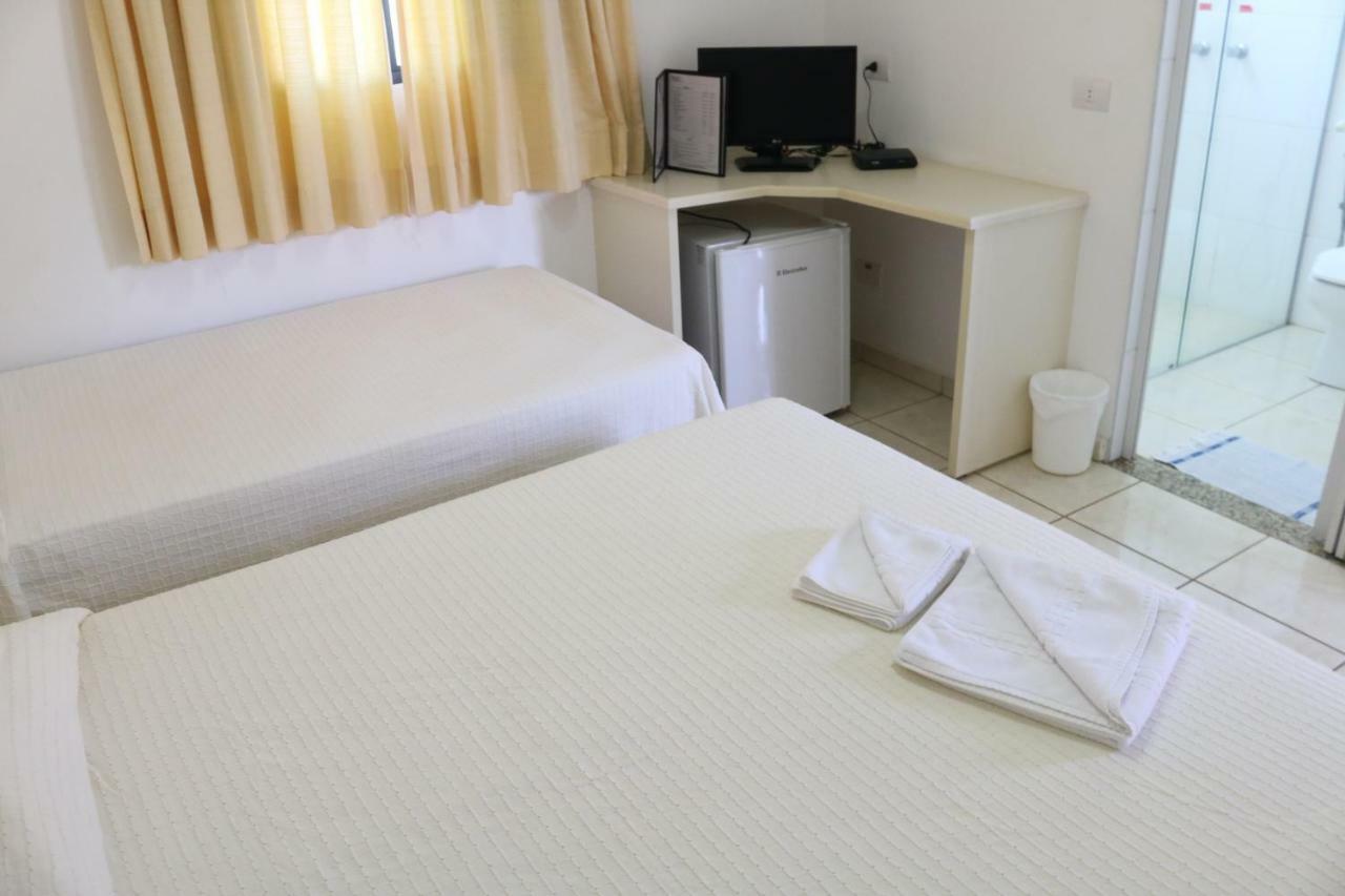 Hotel Pousada Vale Do Sol Em Pompéia Eksteriør billede